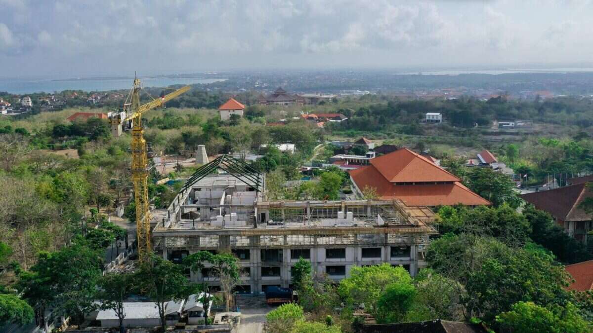 WSBP Percepat Pembangunan Gedung Laboratorium L-SSIT Universitas Udayana