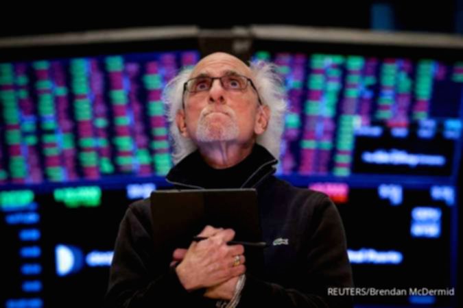 Dow Jones Cetak Rekor, Nasdaq Tertekan Aksi Jual Saham Teknologi