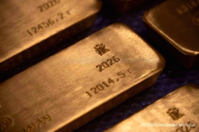 Harga Emas Bertahan di Level Tertinggi, Simak Pemicu Utamanya