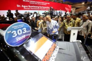 Purbaya Tantang Toyota Pindahkan Basis Produksi ke Indonesia
