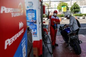 Daftar Harga BBM 1 Agustus: Pertamax, BP 92, dan Revvo Turun