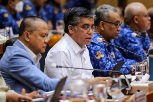 Buruh Tuntut Kenaikan UMP 2027 9,5%, Begini Respons Menaker