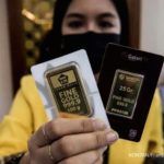 Harga Emas Antam Anjlok Rp 25.000 Menjadi Rp 2,6 Juta Per Gram