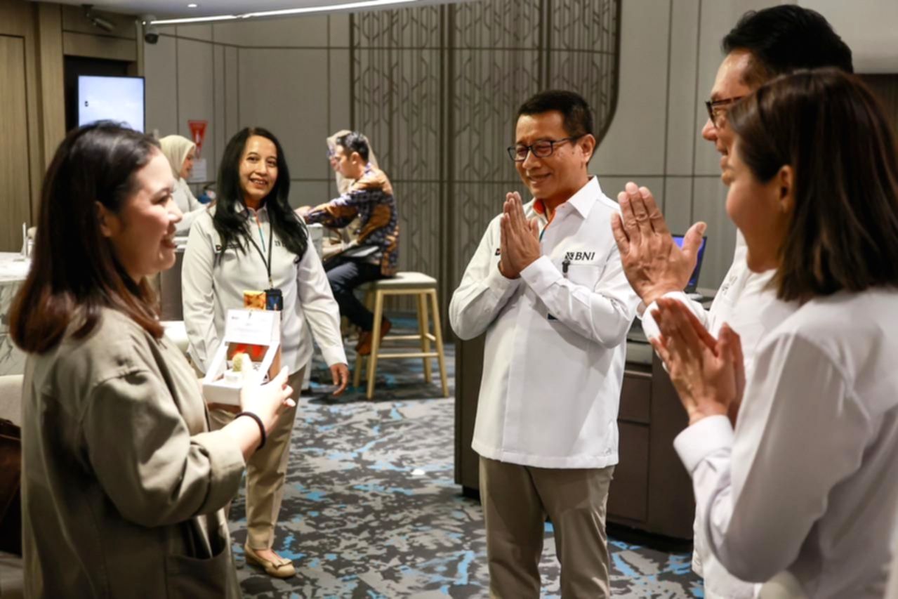 Direksi dan Komisaris BNI Sapa Langsung Nasabah di Hari Pelanggan