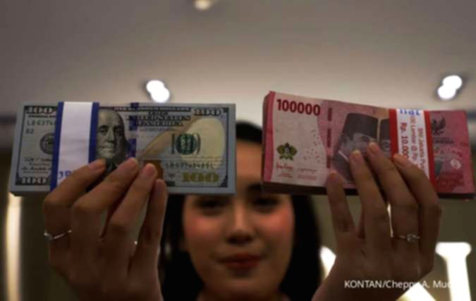 Rupiah Melemah Sepanjang Tahun, Simak Pilihan Valas yang Menarik