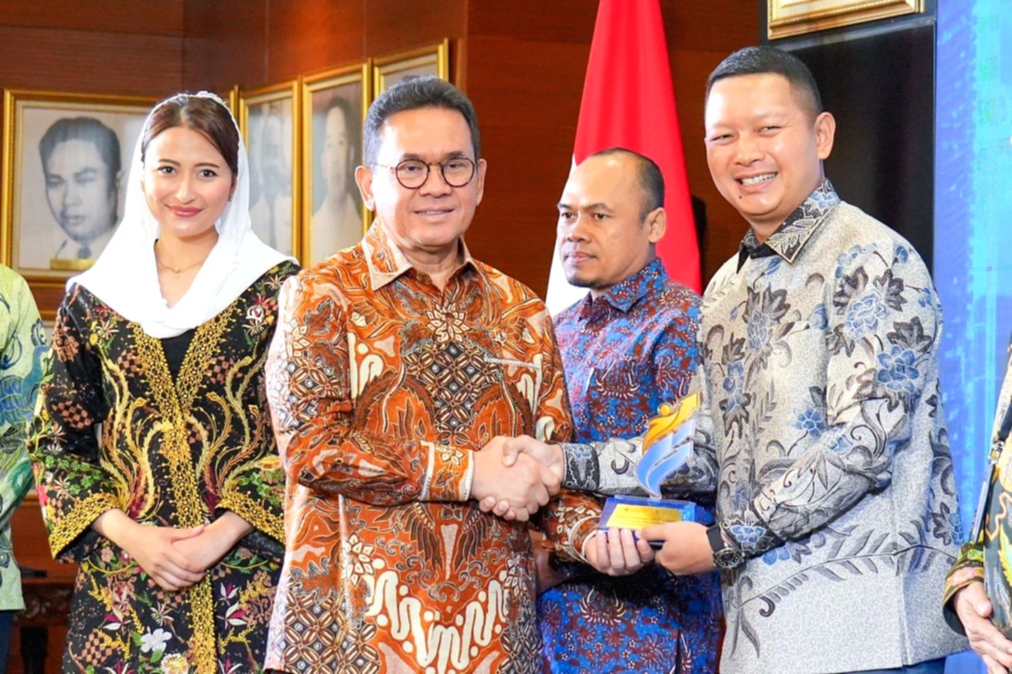 Dukung UMKM Tembus Pasar Global, BRI Raih Penghargaan Niaga Werdhitama