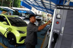 BKPM Dorong Investasi Swasta untuk Perluas Jaringan SPKLU Kendaraan Listrik