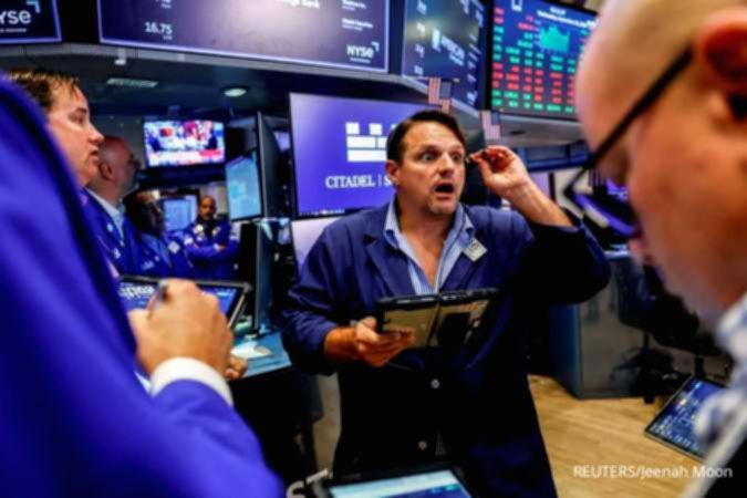 Wall Street Terkoreksi Saat Harga Minyak dan Yield Obligasi Menguat